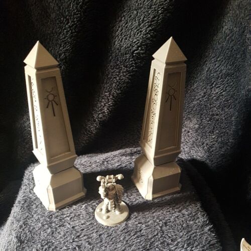 Necron Large Obelisk Terrain Scenery 40K 28mm For Warhammer - Picture 3 of 3