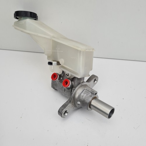 Nissan Xtrail Brake Master Cylinder T31 10/07-03/14 - Picture 2 of 10