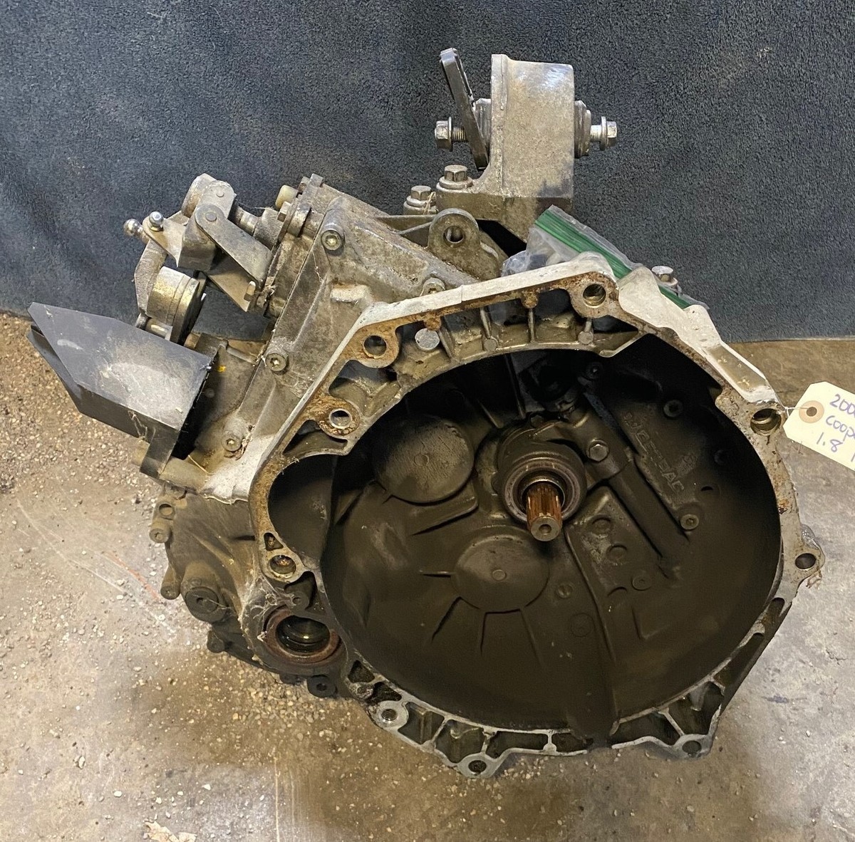 05-08 Mini Cooper Manual Transmission 6 Speed Supercharged OEM