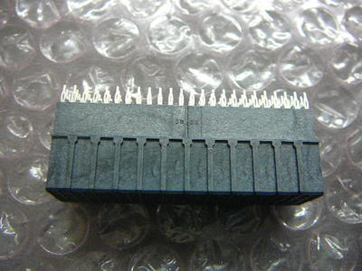 MOLEX 73780-3157 Board Connector 6-Row 144-Pin Female Receptacle Press-Fit