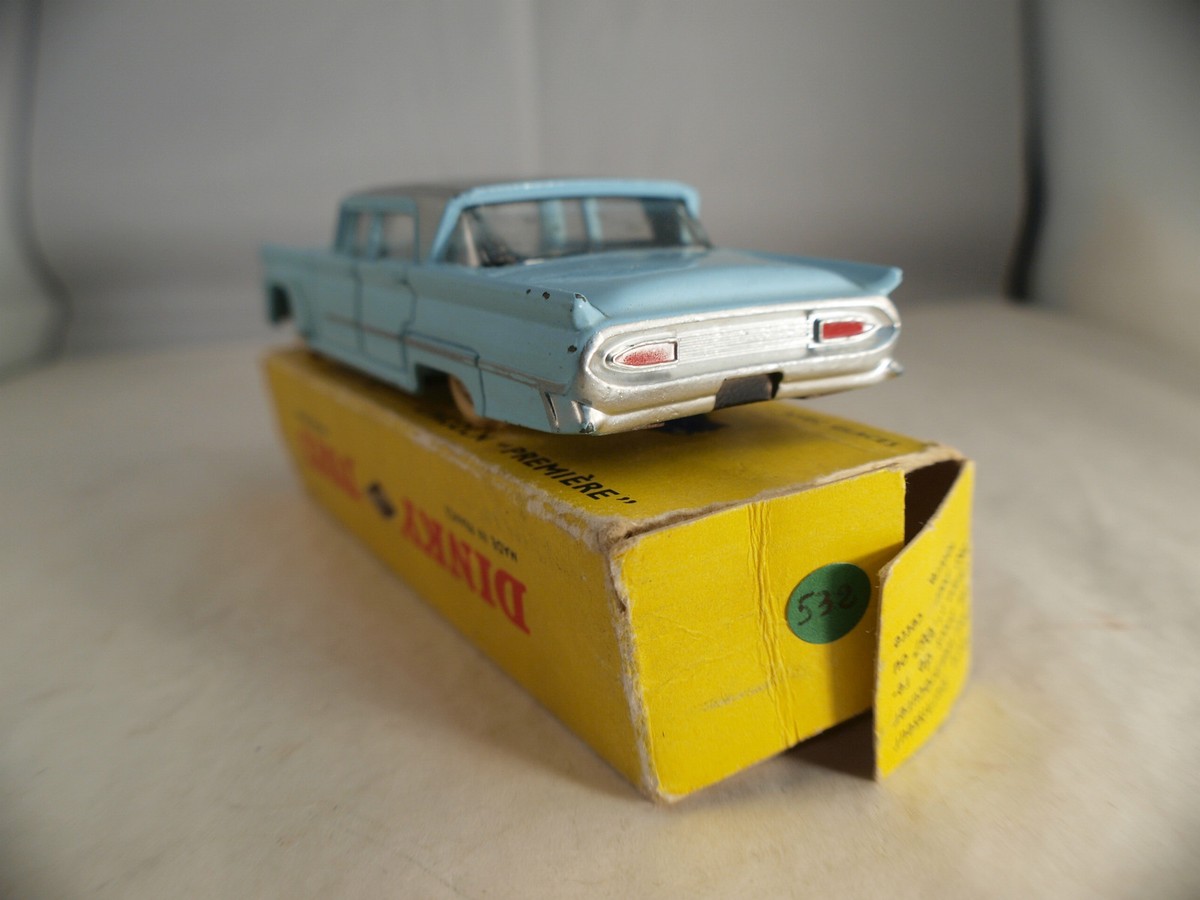 Dinky Toys - Voiture miniature - Dinky Toys 532 Lincoln Première, Boxed