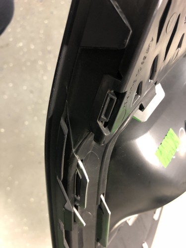 2018-2019 Audi Avant S-Line 35 TFSI Bezel RH Fog Light 8W0.807.682.BA.SQF OEM - Foto 9 di 10