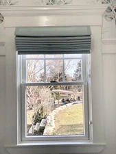 Roman Shade Blind Window Light Green Lined Privacy 28 X 45.5 Privacy