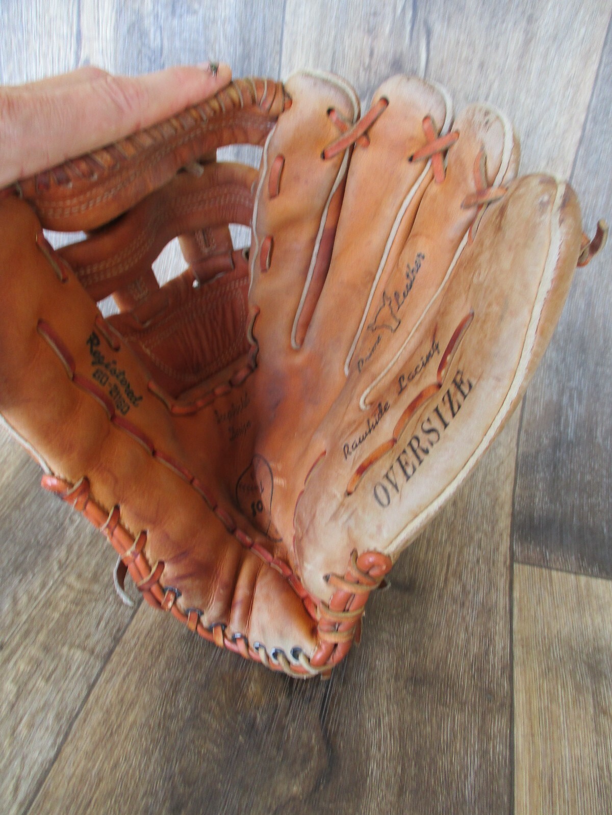 как выглядит Vintage pro softball model prime leather glove registered 60-21160 OVERSIZE фото