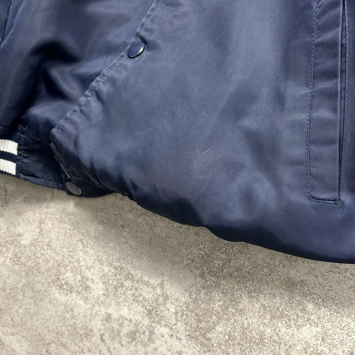 ジャケット・アウター mint 90s USA STARTER New York Yankees L New York Mint Yankees Starter Satin Loose Fit Bomber Jacket