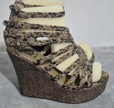 Yellow Box Buttercup Womens Strappy Wedge Dressy Sandal Size 7 Brown With Box