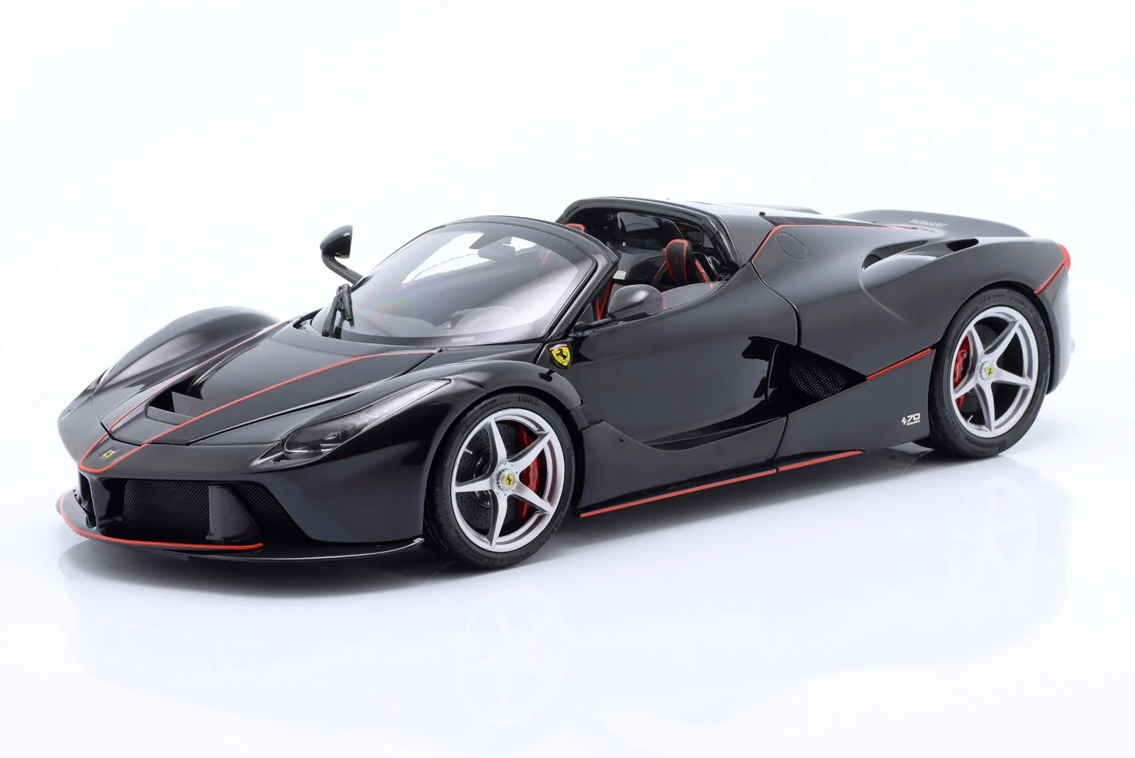 BBR Ferrari Laferrari Aperta Spider 2016 1:18 BBR182232