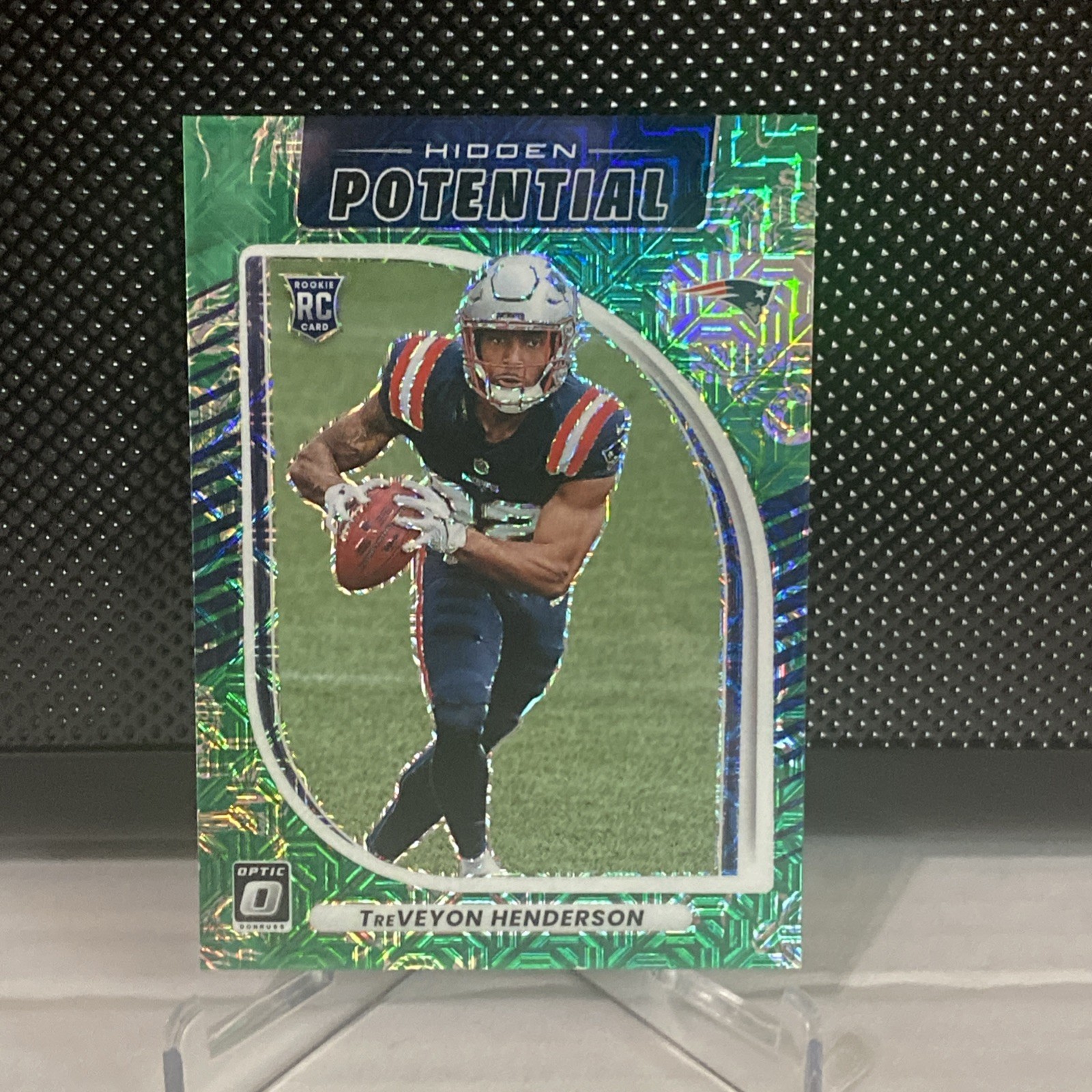 2025 Donruss Optic Treveyon Henderson RC Hidden Potential Dragon /24 - Patriots