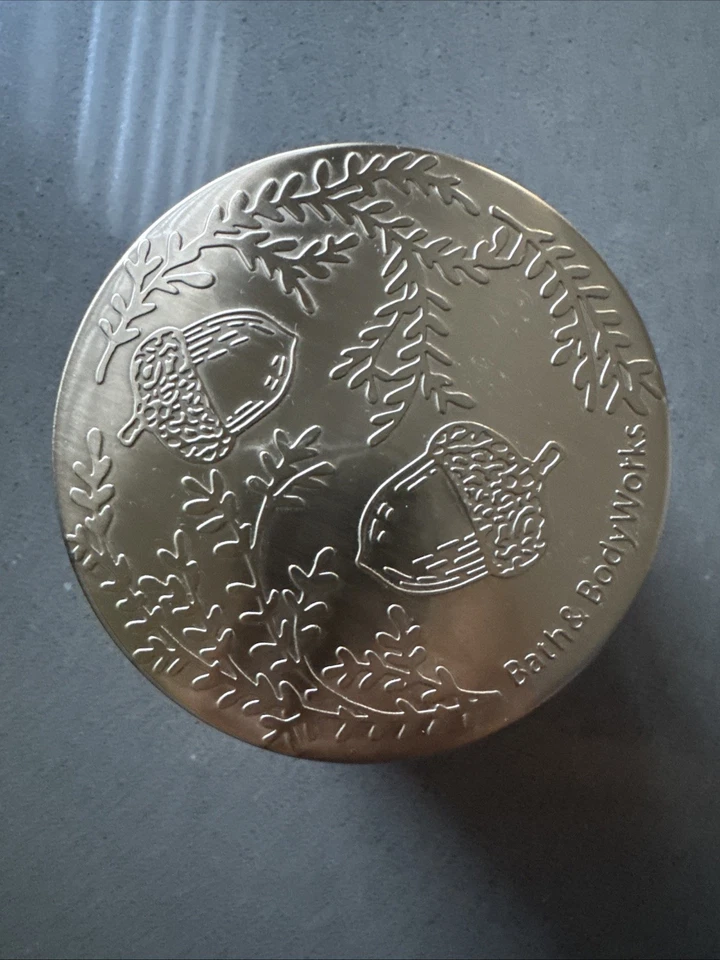 Bath & Body Works Autumn Scented Large Candle Holder 14.5 oz Fall (USED) - Image 2 of 4