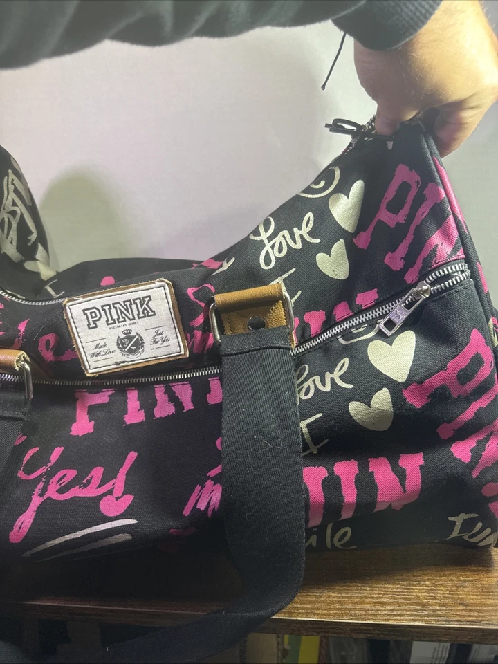 "Maleta de equipaje con ruedas rosa Victoria's Secret I ❤️ bolsa de lona rosa 21""x12""" Foto 2 de 4