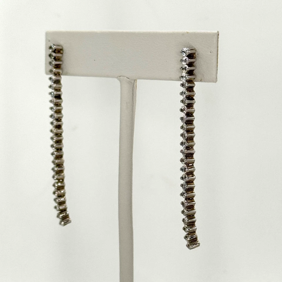 Pendientes colgantes estilo tenis circonita cúbica circonita cúbica plata de ley 925 Foto 4 de 4