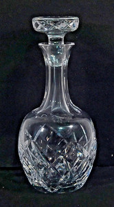 Vintage Heavy Beautiful Crystal Glass Diamond Cut 10.5" Decanter Collectible