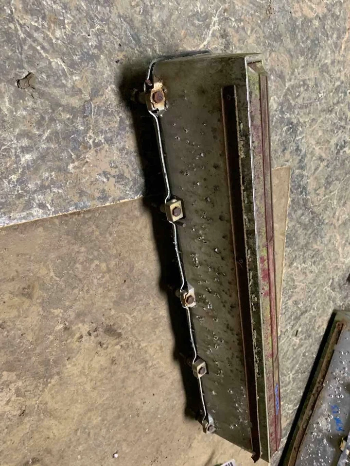 Conjunto de lanterna traseira BUICK ELECTRA direita 74 - Imagem 3 de 4