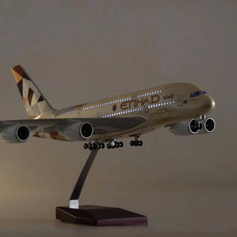 1/160 Etihad Airlines Airbus A380 Airplane Model Resin Aircraft Plane W/ Lights - Image 2 of 4