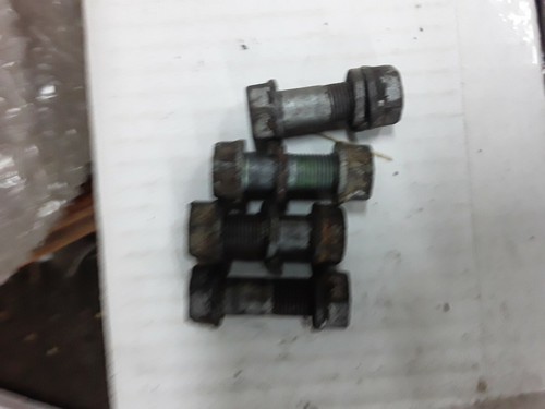 1984-1995 ,Toyota Pickup/4runner Drive shaft Bolts
