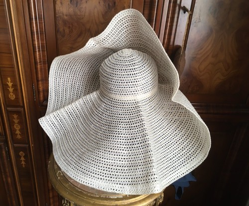 Ladies Summer White faux lace 10in/25.5cm wide brimmed HAT Royal Ascot, weddings - Picture 3 of 3