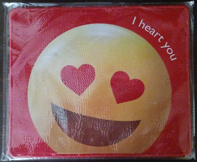 EMOJI Heart Eyes Smiley Mouse Pad ''I Heart You'' kaomojizone NEW ~ Factory Sealed