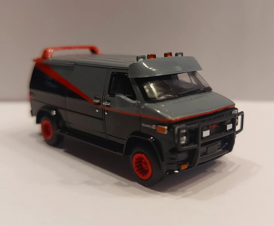Brekina 18250 GMC Vandura ("Movie-Car A-Team") US-Truck Schwarz/Rot BJ 1983 OVP - Bild 2 von 4