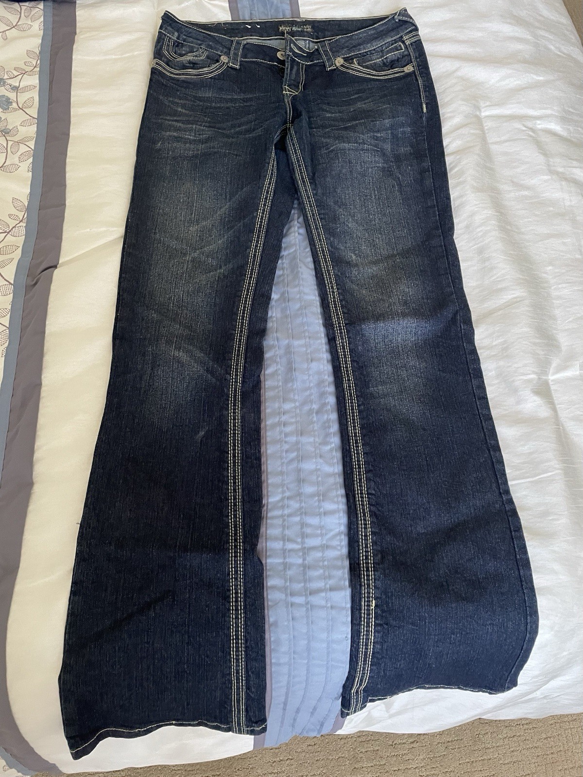 Alloy Apparel Women's Royal Blue Bootcut Jeans Size 7 x 35 Tall
