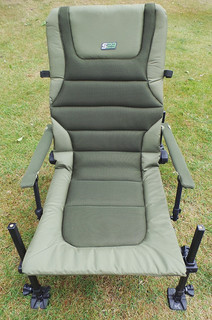 korum S23 reclining carp chair with 20mm legs MINT CONDITION