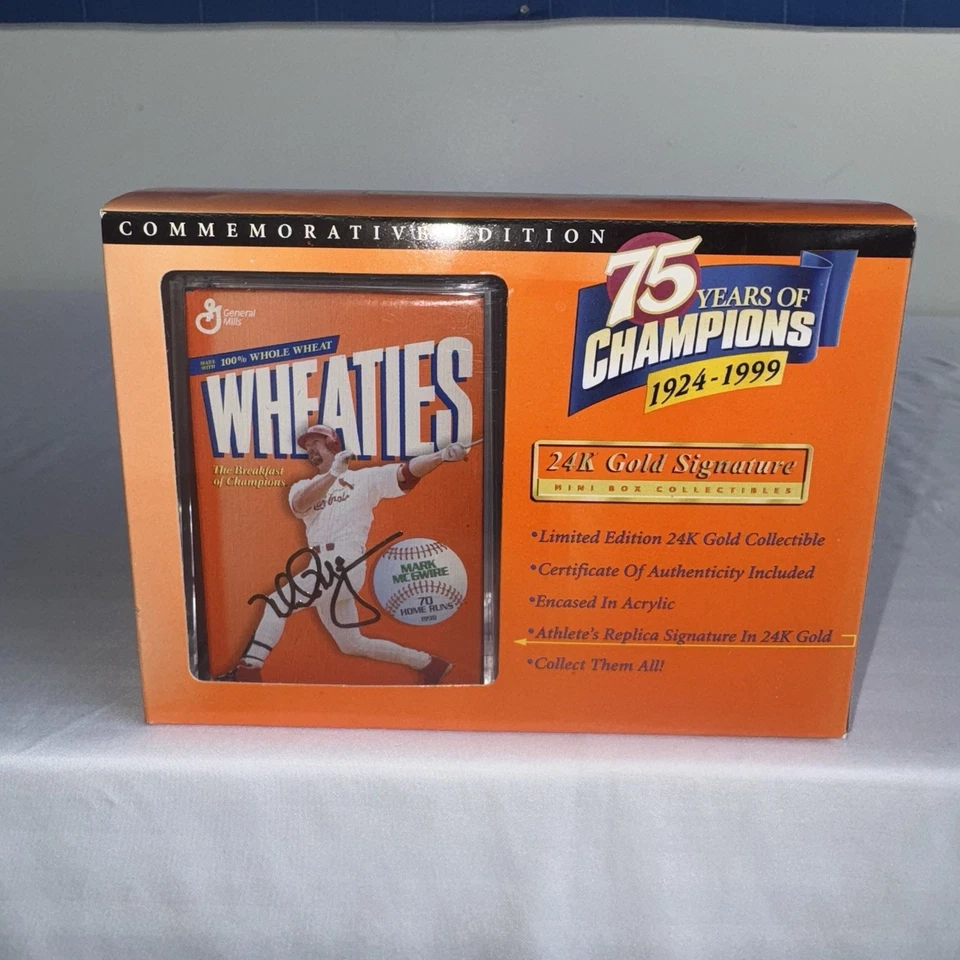 Lote Coleccionable Mark McGwire - Juego de 3 Piezas (Trigo, Béisbol, Adorno) Foto 2 de 4