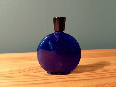 Vintage kobaltblaue Flasche mit Schraubverschluss kleine Größe