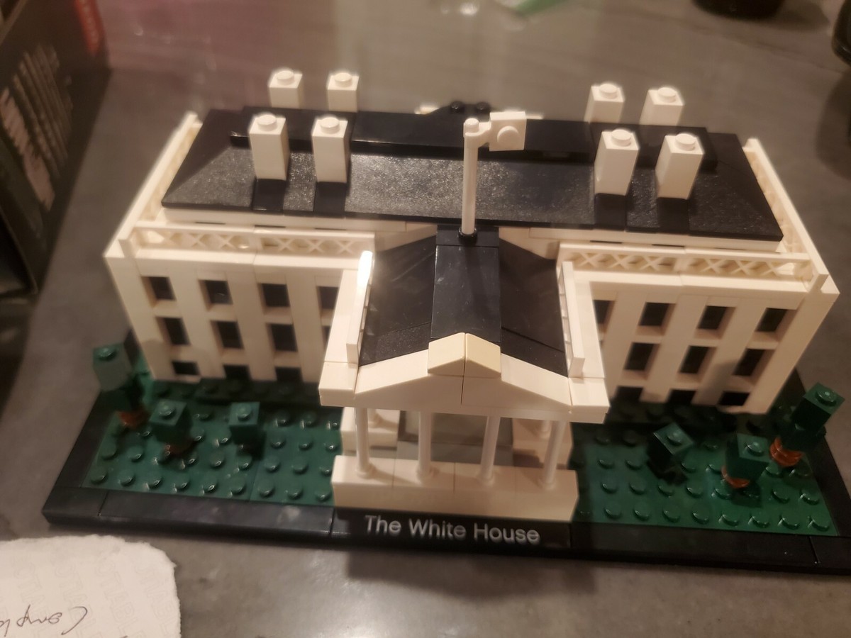 Lego Architecture 21006 The White House Used Complete with Box 