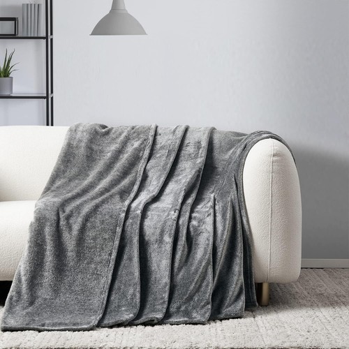 TILLYOU Flannel Fleece Blanket Ultra Soft Lightweight 300GSM King and Queen - Picture 7 of 7
