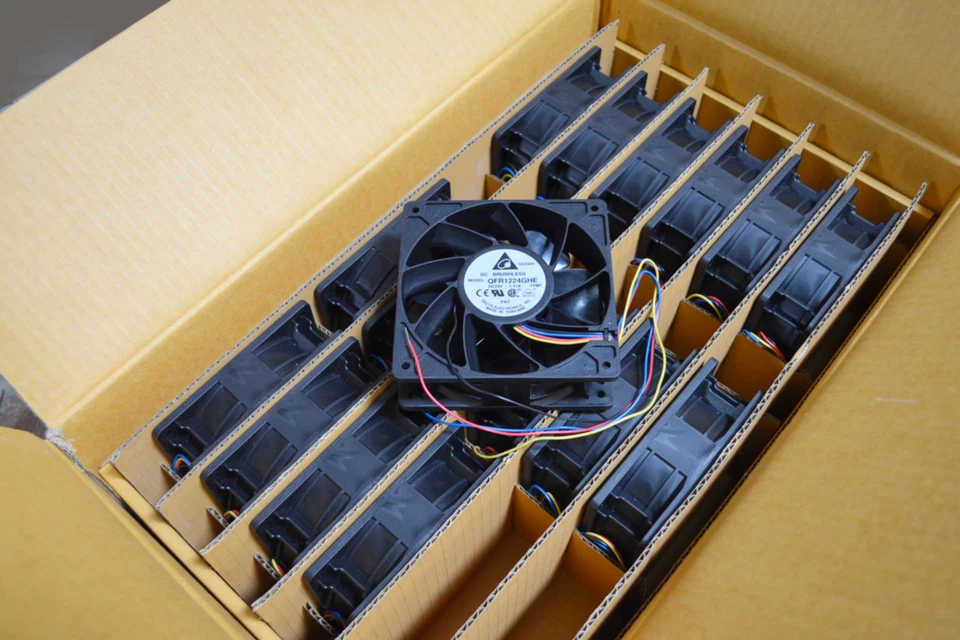 DC 24V Super High Air Flow 210CFM 6000RPM Delta IP55 PWM Fan QFR1224GHE-TYMT - Image 2 of 2