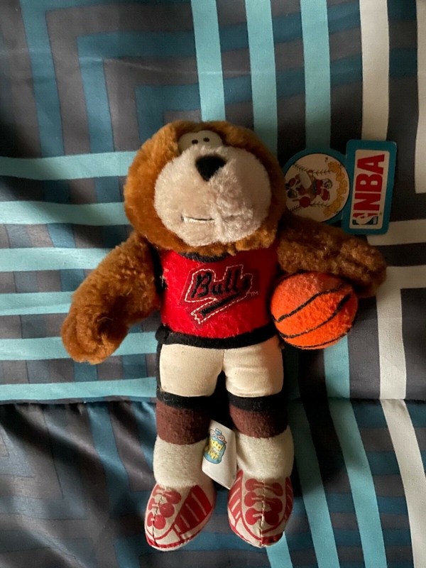 very rare valuable chicago bulls nba sports tuff stuffed animal with tags