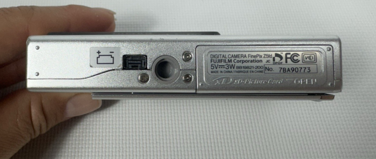 Fujifilm Finepix Z5 Camera Silver (Not Tested, For Parts) | eBay