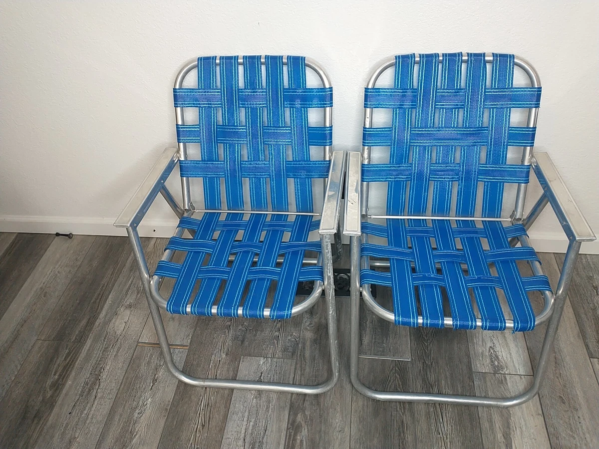 Lightweight aluminum webbed sales folding lounge chairs