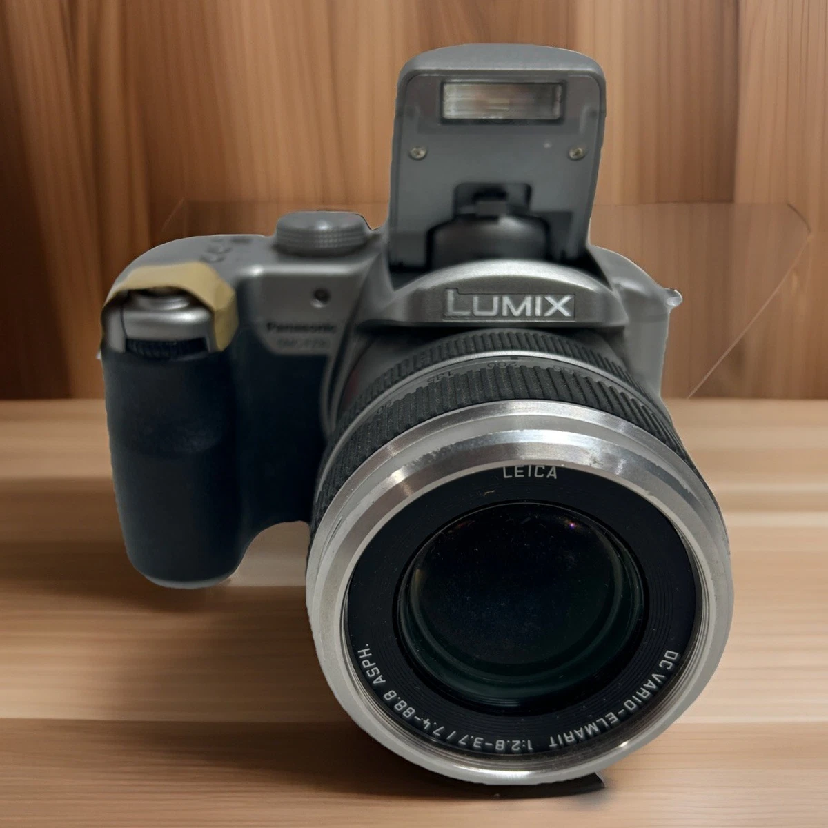 Panasonic LUMIX DMC-FZ30 Digital Cameras 8-9.9 MP Maximum