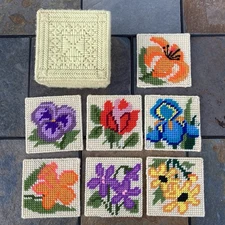 Vintage Set of 7 Handmade Flower Coasters Yarn Needlepoint Yellow Floral W/ Case