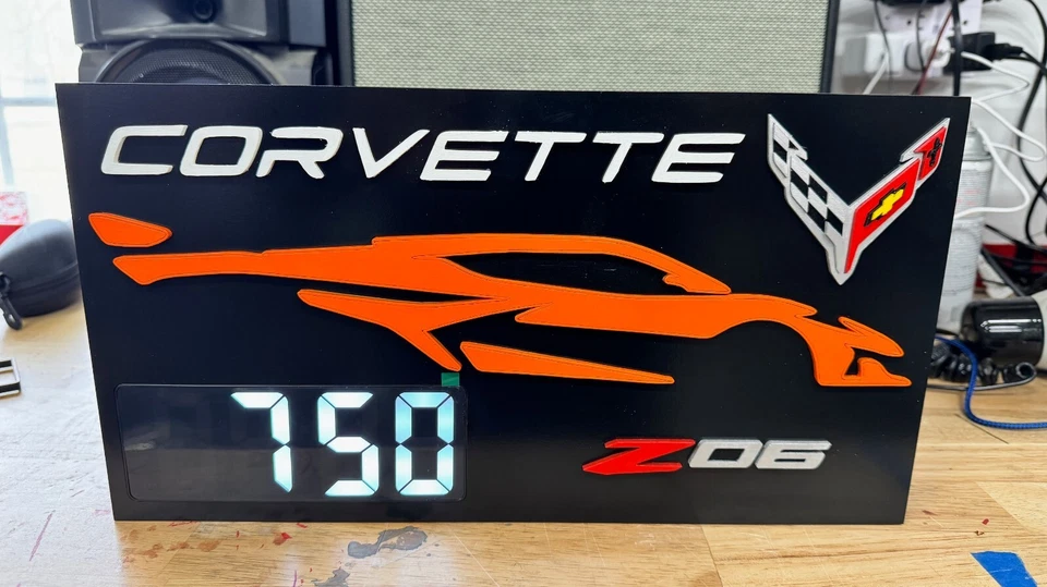 Заказные часы Corvette Z06 - Изображение 2 из 4