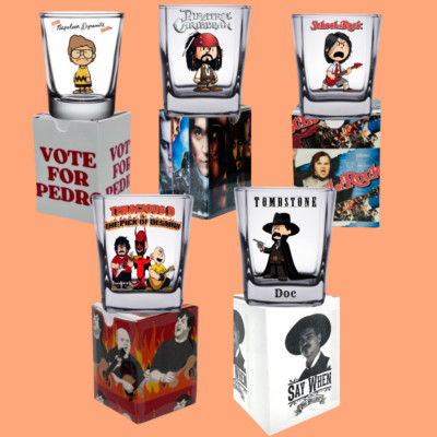 90'S/2000 MOVIES /PEANUTS Characters theme SHOT Glasses w/BOX