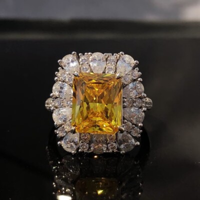 4.0Ct Simulated Yellow Citrine & Diamond Women Party Ring In 925 Sterling Silver