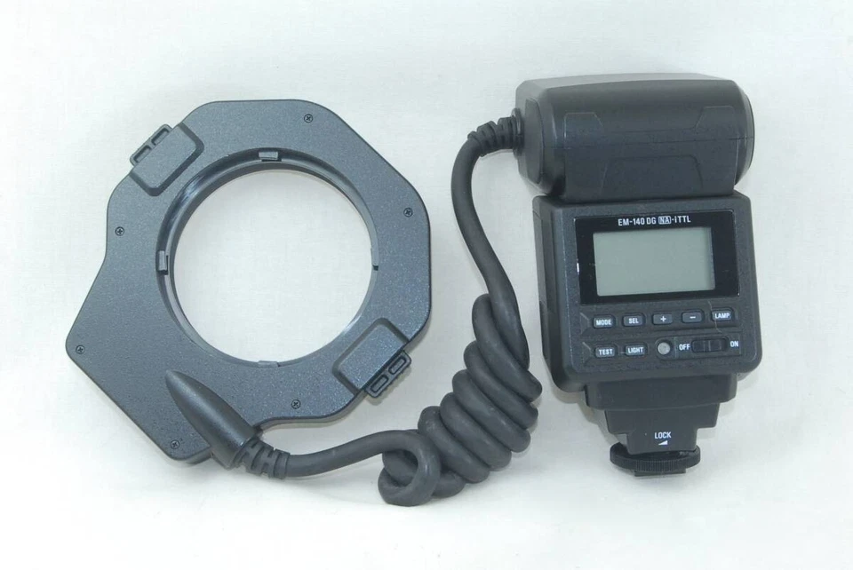 Sigma EM-140 DG Macro Flash for Nikon TTL Excellent Condition JAPAN - Image 2 of 4