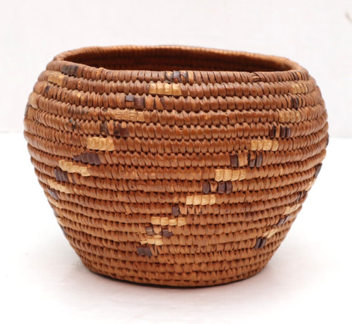 ATQ 1800s Native American First Nation Imbricated Thompson River Salish Basket-