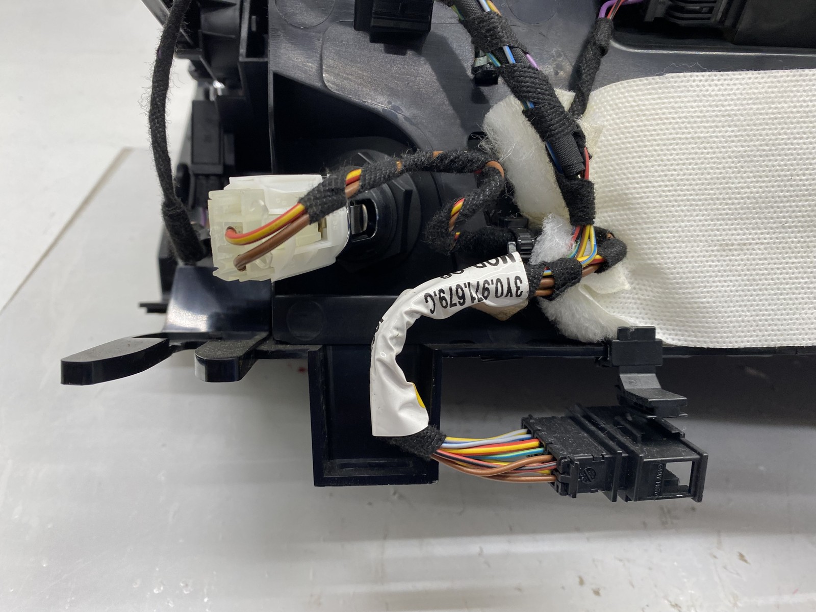 2010-2020 BENTLEY MULSANNE OEM FRONT RIGHT DASH GLOVE BOX STORAGE COMPARMENT