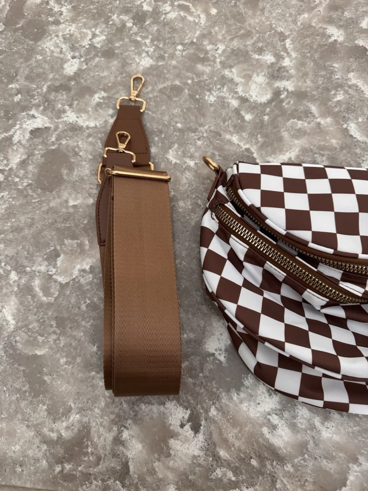 Emmafy GoFree - El bolso bandolera más espacioso con correa ajustable Foto 2 de 4