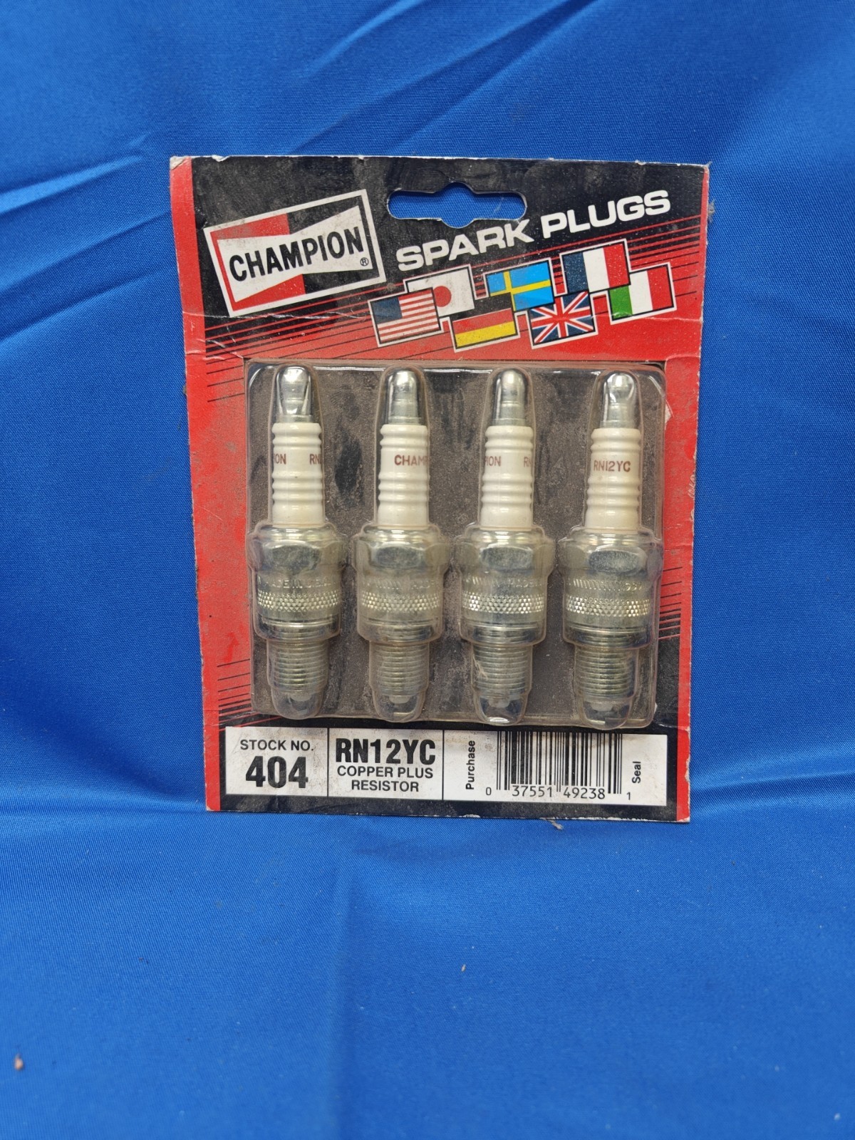 Champion Spark Plugs RN12YC 404 USA Made New ZZ