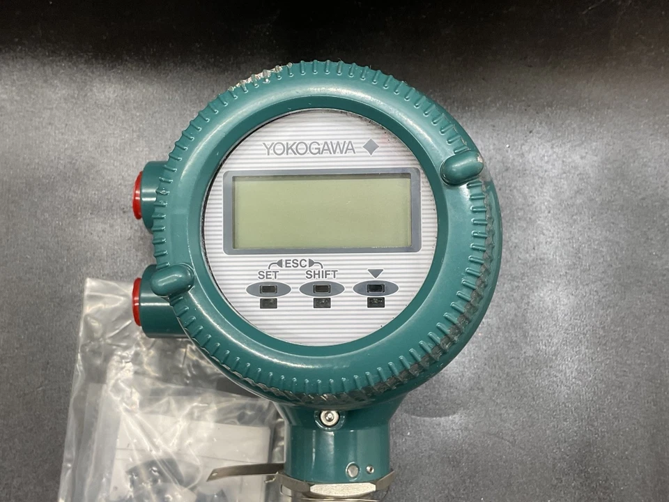 Yokogawa ADMAG AXF015G Magnetic Flowmeter 15mm AXF Transmitter Display Industria - Image 2 of 4
