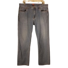Tommy Bahama jeans mens 38x32 blue denim light wash straight leg relaxed fit