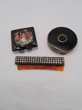 Vintage Compacts, & Rhinestone Retractable Comb Set Of 3