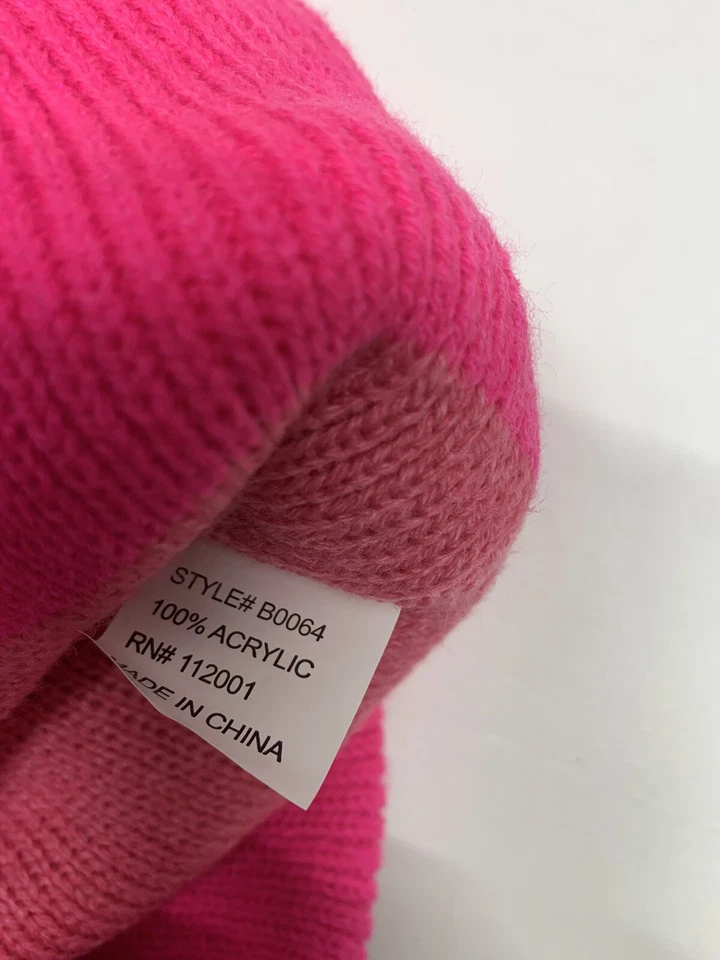 Rosa y gris con las letras LA en él gorro Foto 4 de 4