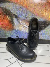 Zapatos de tacón Doc Martens Amory Wanama de cuero negro para mujer talla 7