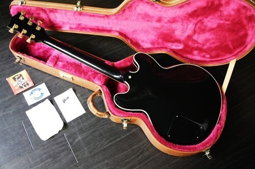 Guitarra Eléctrica Gibson B.B.King Lucille Ébano 1991 Negra con Estuche Rígido Usada - Imagen 5 de 8