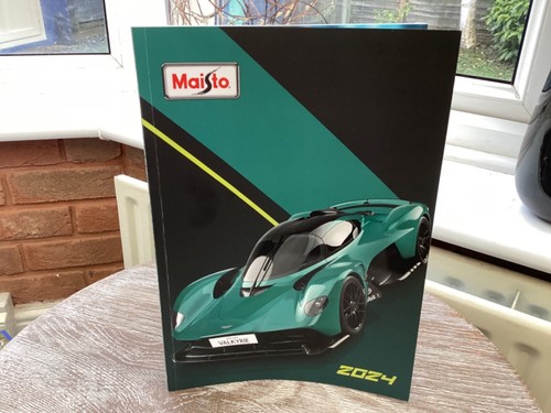 Maisto Farbmodell Katalog / Prospekt 2024 .... 96 Seiten Neu - Bild 2 von 4