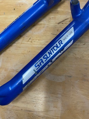 SR Suntour XCT-V2 Suspension Forks Mountain Bike Trek Bontrager